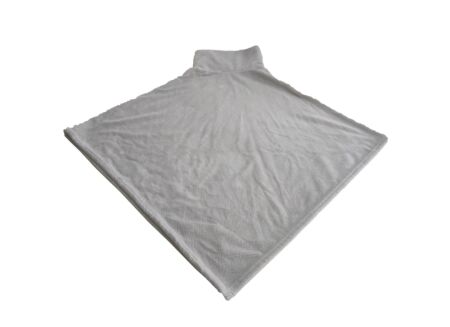 Poncho Antwerpen 80x80cm microvezel pastelgrijs