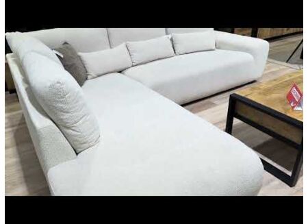 Hidden Thumbnail